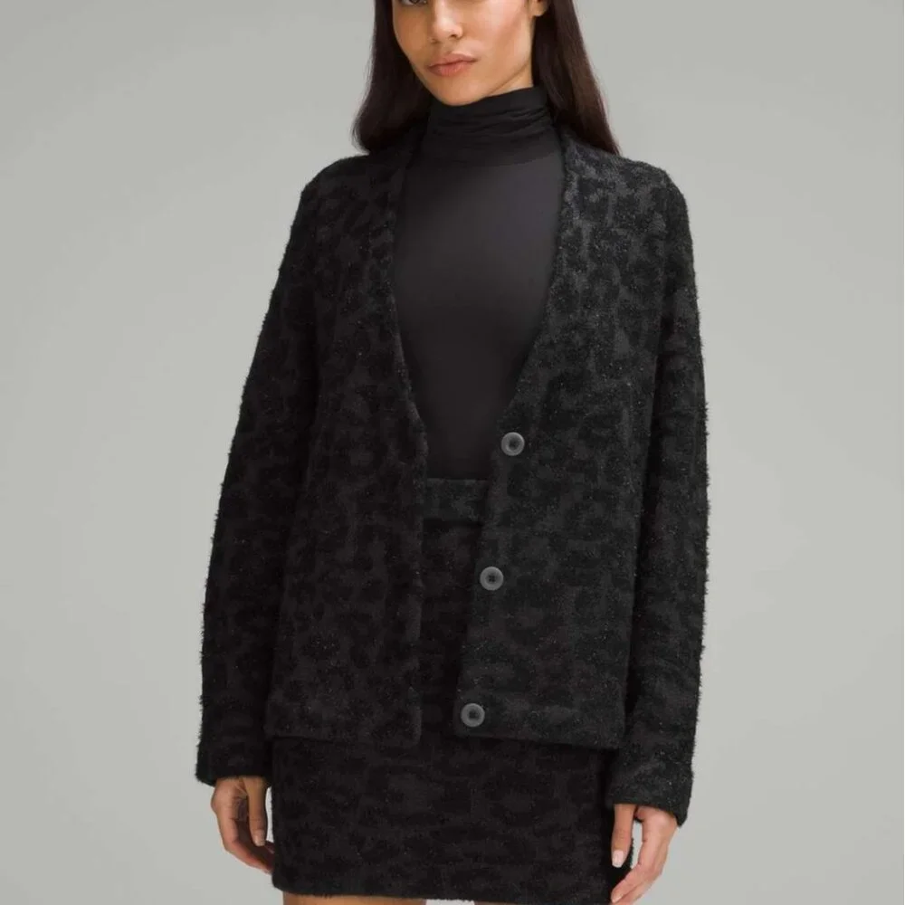 Lululemon Jacquard Cardigan Knit Leopard Graphite Grey Black Merino Wool XS - Picture 11 of 11